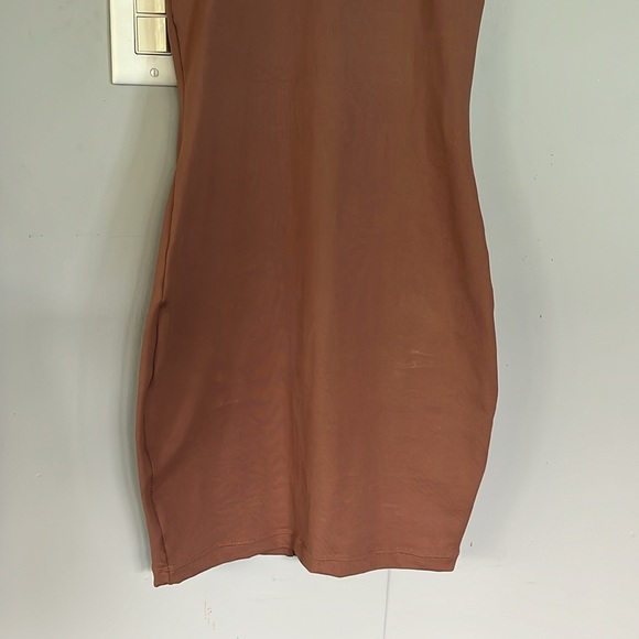 NWT Olympia Activewear Muse Dress - Picture 2 of 6